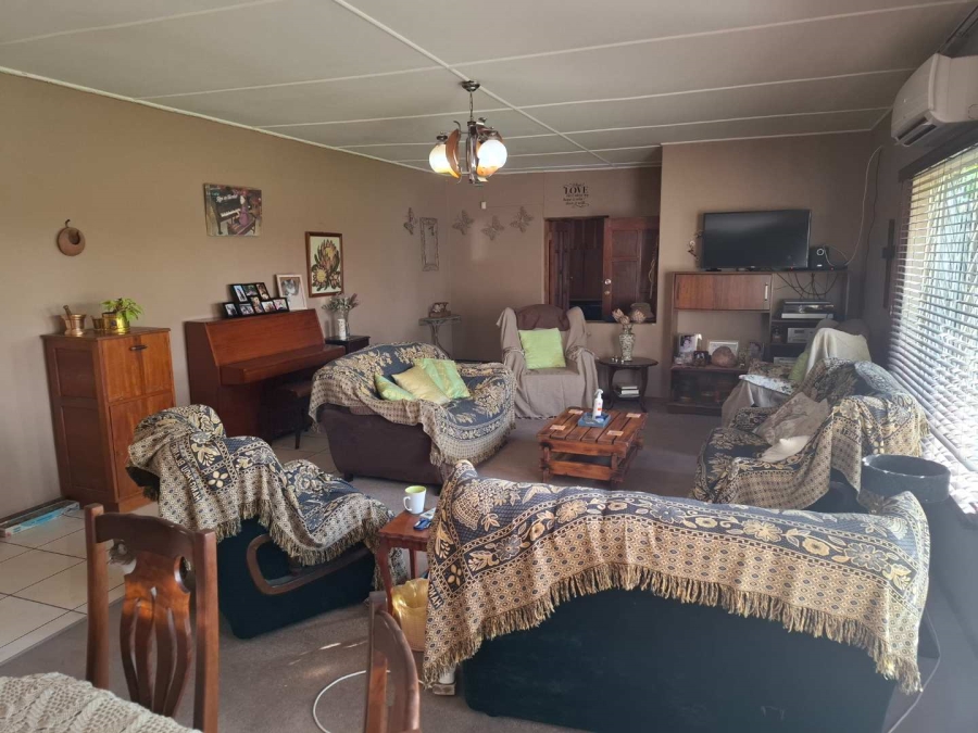 5 Bedroom Property for Sale in Upington Northern Cape